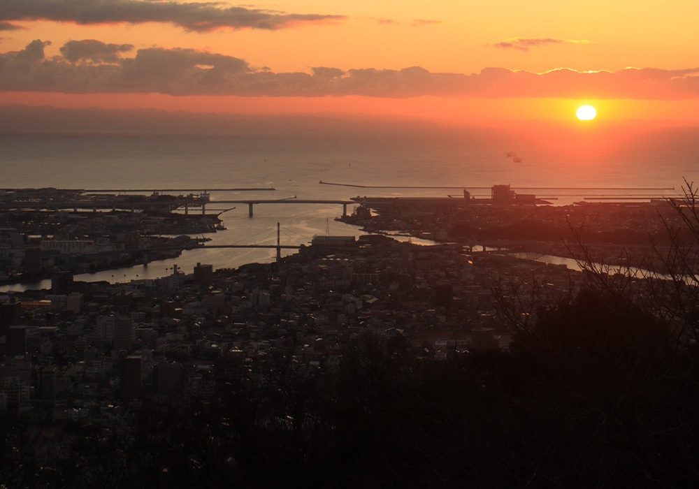多くの方に喜んでもらうために幅広く活動中
